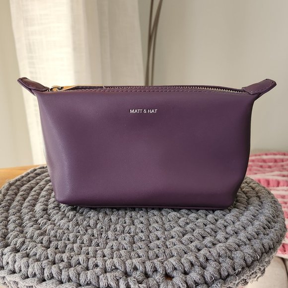 Matt & Nat Cosmetic Bag - Picture 1 of 4